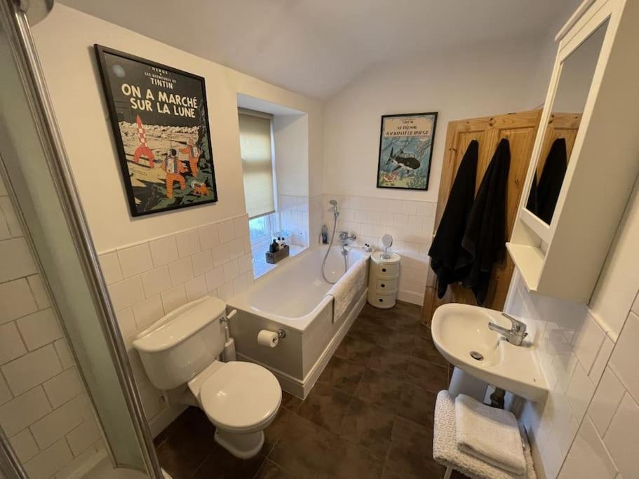 Spacious Two Bedroom Flat In Prestigious Highgate. Londres Exterior foto